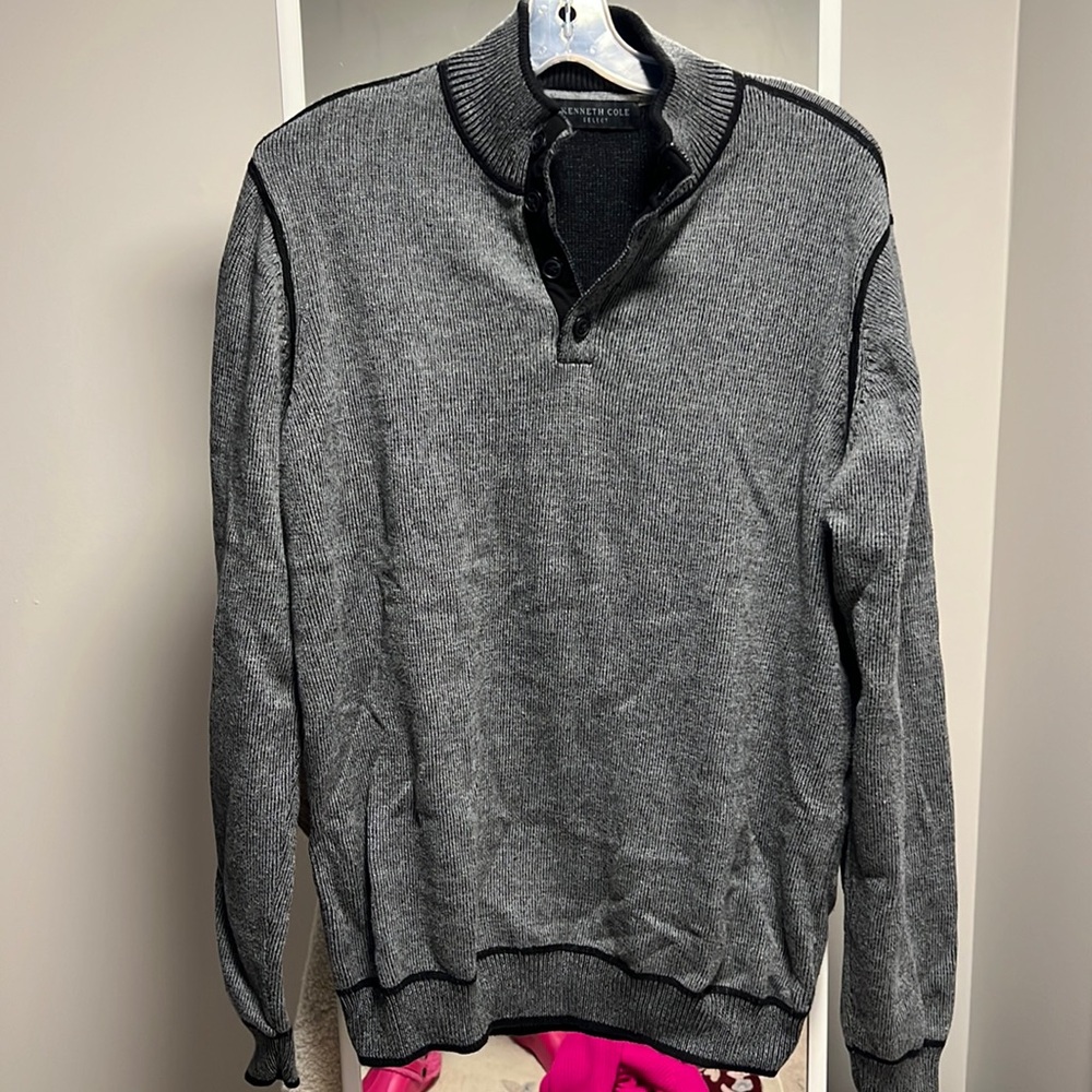 Kenneth Cole grey sweater